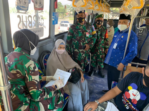 RSAU dr Sukirman Vaksin Warga di Lingkungan Lanud Rsni