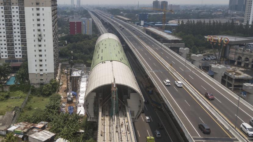 Viral Tabrakan LRT Jabodebek, Ini Kata Adhi Karya Viral Tabrakan LRT Jabodebek, Ini Kata Adhi Karyai