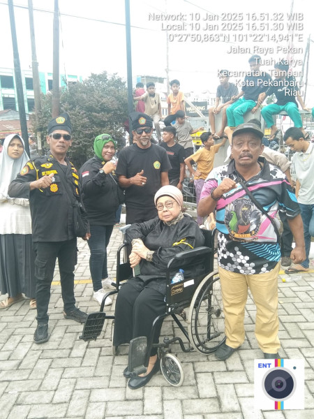 Forum Anti Maksiat Demo, Tuntut Penutupan Chromatic Family Karaoke di Pekanbaru Forum Anti Maksiat Demo, Tuntut Penutupan Chromatic Family Karaoke di Pekanbarui