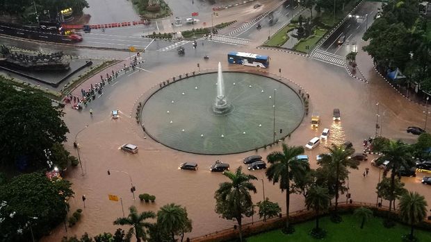 Anies, Banjir, dan Batu Sandungan Pilpres 2024 Anies, Banjir, dan Batu Sandungan Pilpres 2024i