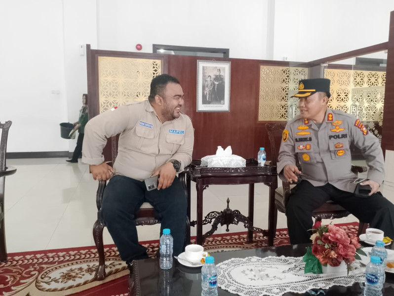 Masyarakat Pelestari Lingkungan (Mapel) Pekanbaru Beri Ucapan Selamat Atas Dilantiknya Kepala SPN Polda Riau yang Baru Masyarakat Pelestari Lingkungan (Mapel) Pekanbaru Beri Ucapan Selamat Atas Dilantiknya Kepala SPN Polda Riau yang Barui