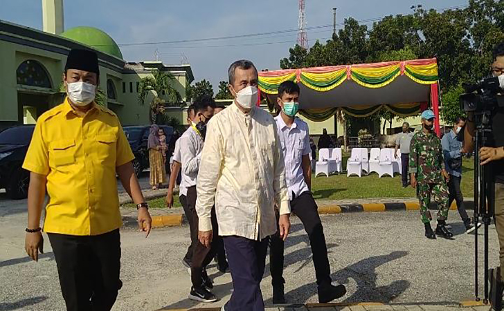Kota Pekanbaru Masuk PPKM Level 3, Syamsuar Langsung Kerjakan Arahan Presiden Kota Pekanbaru Masuk PPKM Level 3, Syamsuar Langsung Kerjakan Arahan Presideni