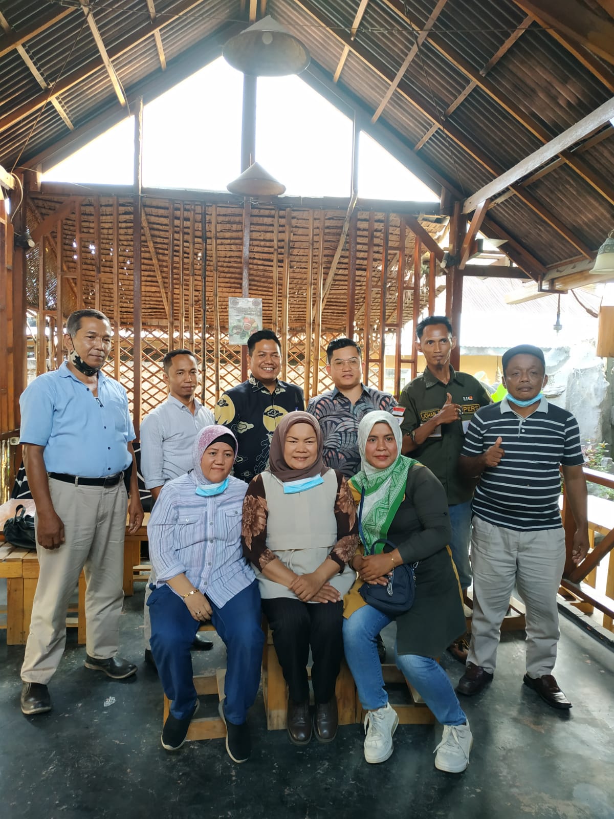 Insiden Pengusiran Pengacara di Disnaker Berbuntut Laporan ke Polda Riau Insiden Pengusiran Pengacara di Disnaker Berbuntut Laporan ke Polda Riaui