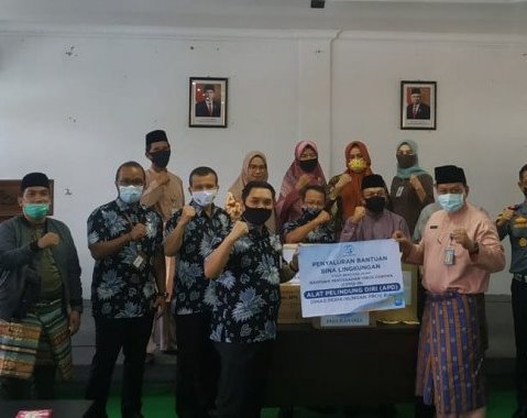 Jasa Raharja Riau serahkan APD ke Dishub Jasa Raharja Riau serahkan APD ke Dishubi