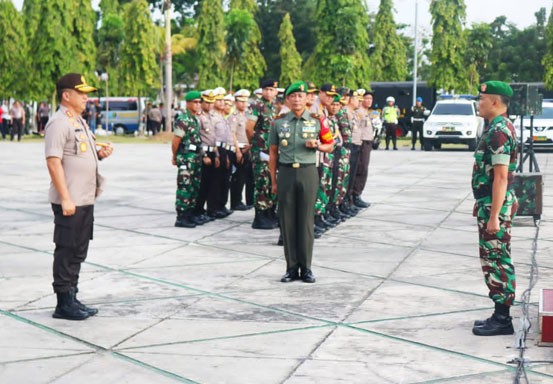 Personel Gabungan Siap Amankan Kedatangan Presiden ke Riau Personel Gabungan Siap Amankan Kedatangan Presiden ke Riaui
