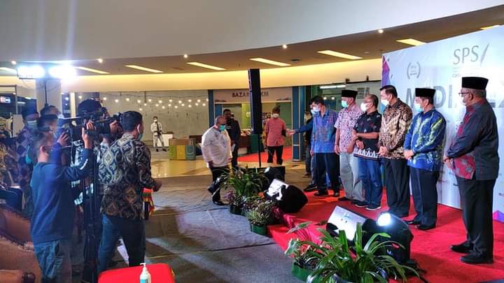 Gubri dan 5 Kepala Daerah se- Riau Terima SPS Award, Bupati Kampar Terburuk Gubri dan 5 Kepala Daerah se- Riau Terima SPS Award, Bupati Kampar Terburuki
