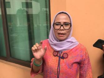 Survei rendah nasib Ade Hartati susah mencari pasangan maju Pilwako Pekanbaru 2024 Survei rendah nasib Ade Hartati susah mencari pasangan maju Pilwako Pekanbaru 2024i