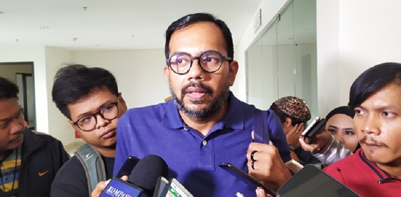 Bantah Cemarkan Nama Luhut, Haris Azhar: Baiknya Pemerintah Urusi Papua Daripada Pidanakan Saya Bantah Cemarkan Nama Luhut, Haris Azhar: Baiknya Pemerintah Urusi Papua Daripada Pidanakan Sayai