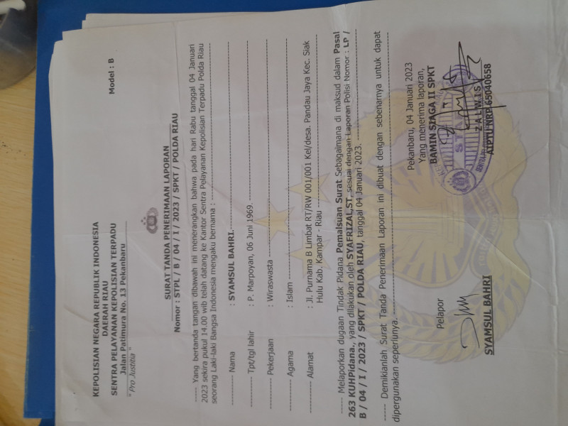 Mantan Anggota DPRD Kampar Bos Borneo Waterpark Siak Hulu, Syafrizal Dilaporkan ke Polda Riau Mantan Anggota DPRD Kampar Bos Borneo Waterpark Siak Hulu, Syafrizal Dilaporkan ke Polda Riaui