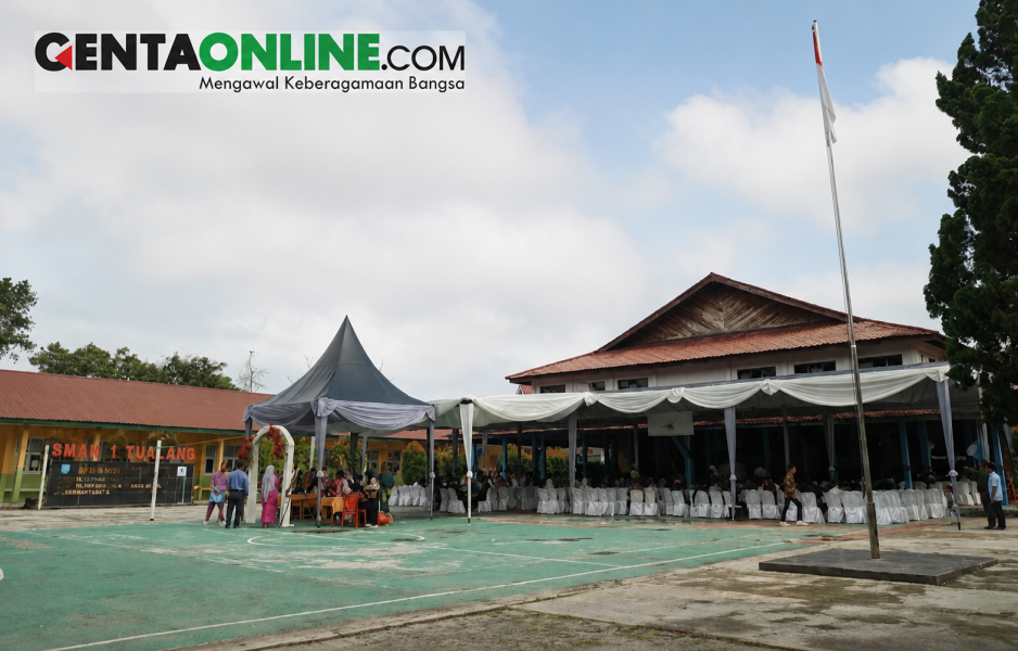  Dugaan Pengarahan Seragam di SMAN 1 Tualang Disorot, Wali Murid Pertanyakan Transparansi dan Potensi Mark-Up  