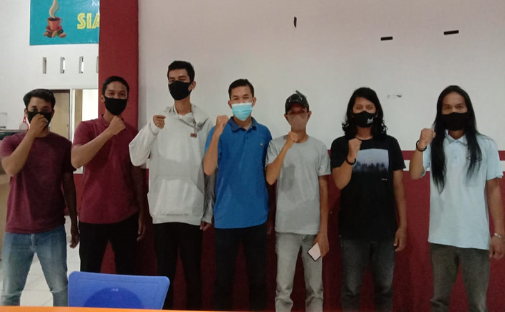 AMUK Tolak Kehadiran KAMI Di Bumi Melayu Riau AMUK Tolak Kehadiran KAMI Di Bumi Melayu Riaui