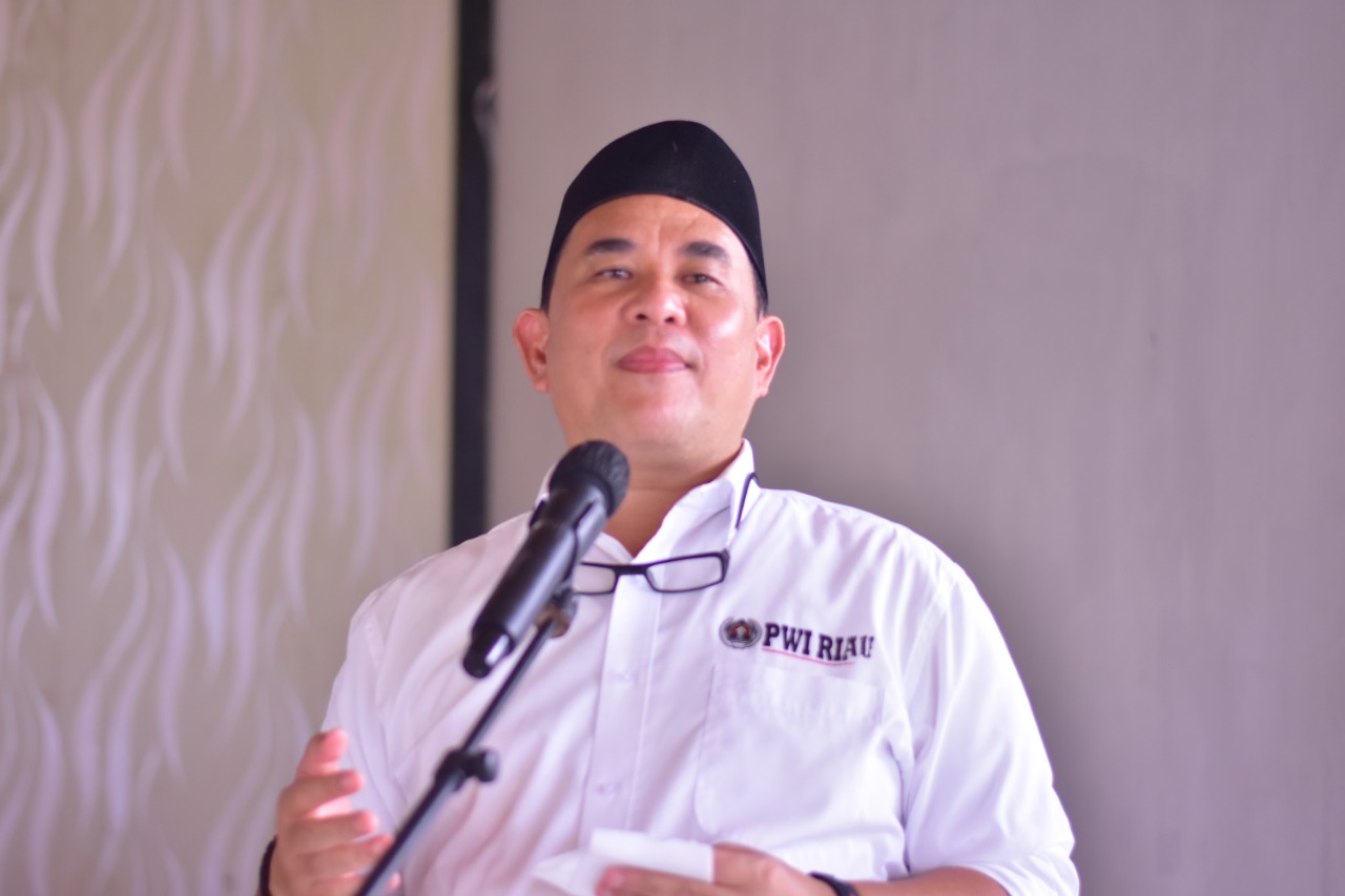 Banyak KTA Mati, Zulmansyah Minta Anggota PWI Riau Segera Aktifkan Banyak KTA Mati, Zulmansyah Minta Anggota PWI Riau Segera Aktifkani