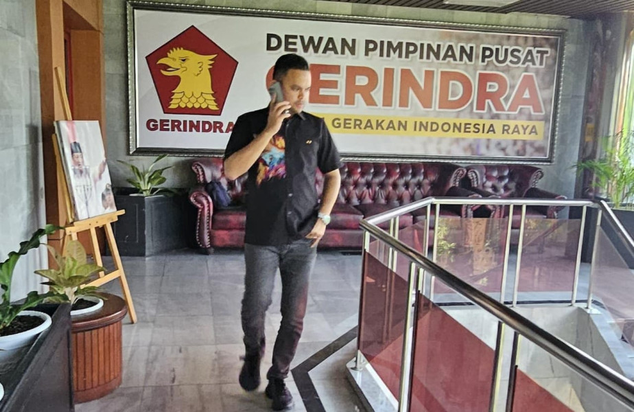 Kader Partai Gerindra Ancam Segel PKS PT Air Kampar Kader Partai Gerindra Ancam Segel PKS PT Air Kampari