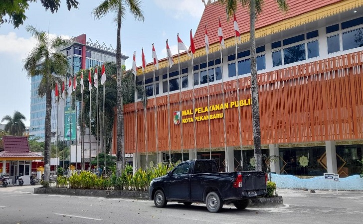 Warga Pekanbaru Kini Bisa Urus SIM di Gedung C MPP Warga Pekanbaru Kini Bisa Urus SIM di Gedung C MPPi