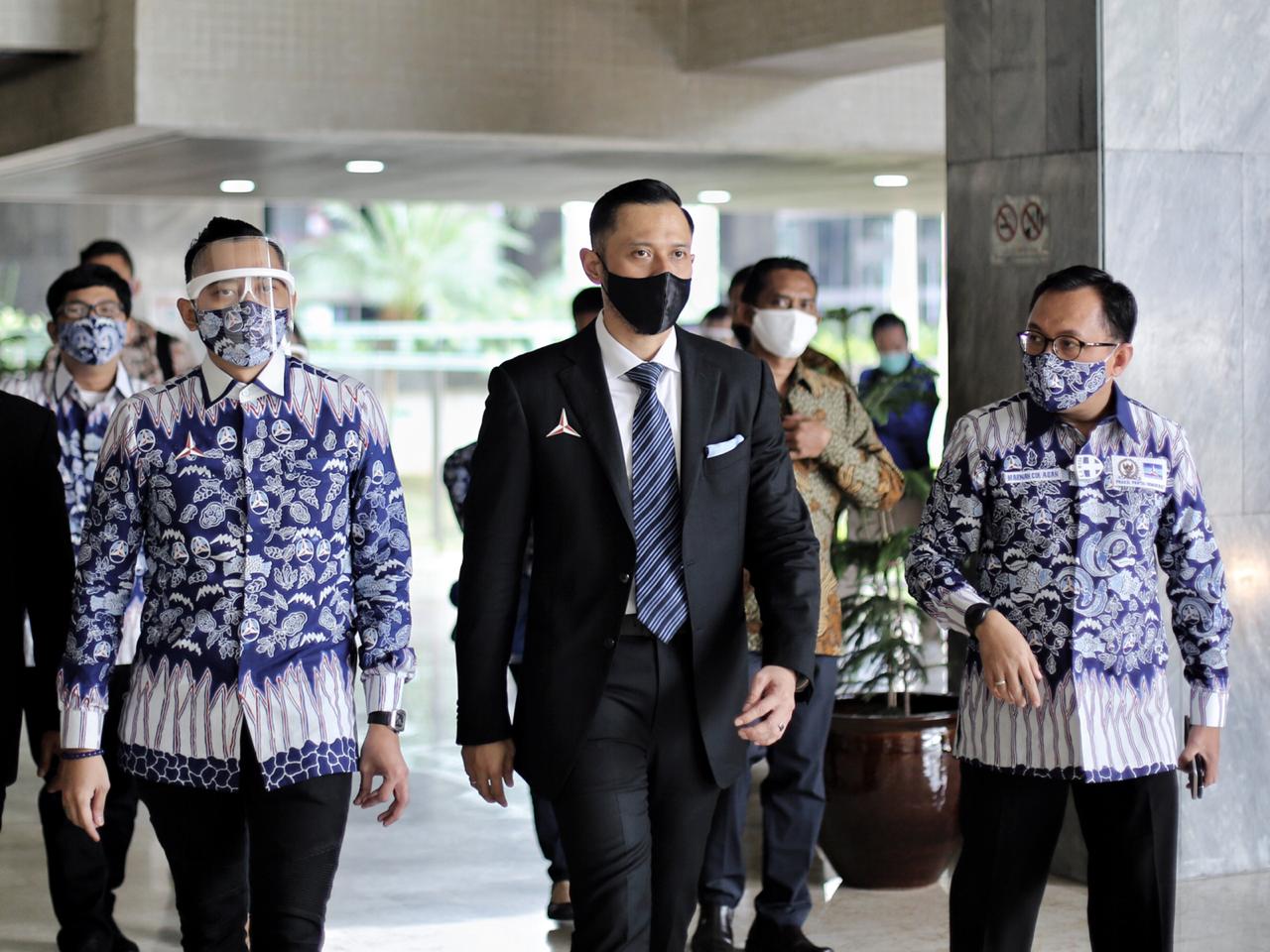 Ibas: Rakyat Perlu Bukti Bukan Janji, Pak SBY Sudah Buktikan Ibas: Rakyat Perlu Bukti Bukan Janji, Pak SBY Sudah Buktikani