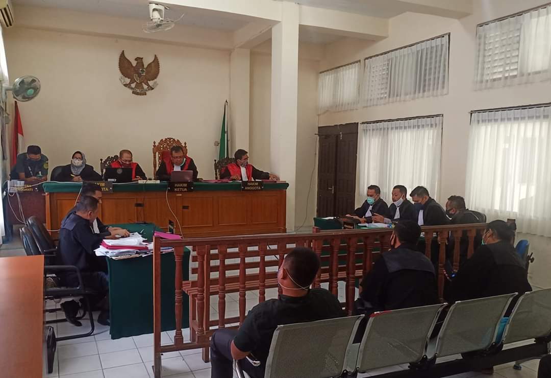 Sidang Tipikor PN Pekanbaru, Pengacara: Terungkap Management Keuangan PT PER Amburadul Sidang Tipikor PN Pekanbaru, Pengacara: Terungkap Management Keuangan PT PER Amburaduli