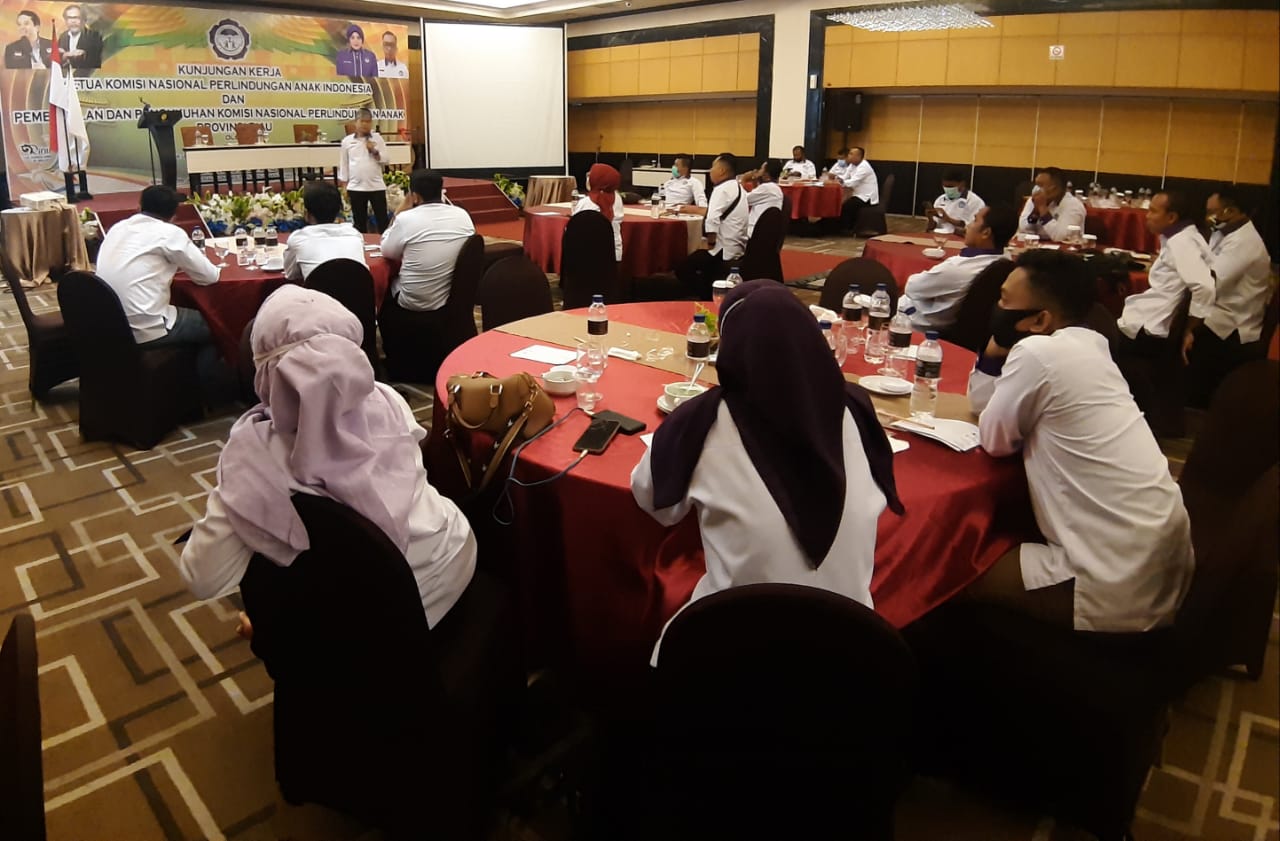 Pembekalan Tugas Pokok dan Fungsi Komnas PA, Sekjen : fahami isi kandungan QS. An-Nisa : 9 Pembekalan Tugas Pokok dan Fungsi Komnas PA, Sekjen : fahami isi kandungan QS. An-Nisa : 9i