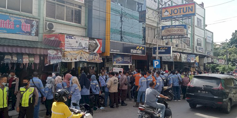 Aktivis 98 Lihat Kasus Titan Group Mirip Bank Century, Duit Negara Rp 6 Triilun Dibobol Aktivis 98 Lihat Kasus Titan Group Mirip Bank Century, Duit Negara Rp 6 Triilun Diboboli