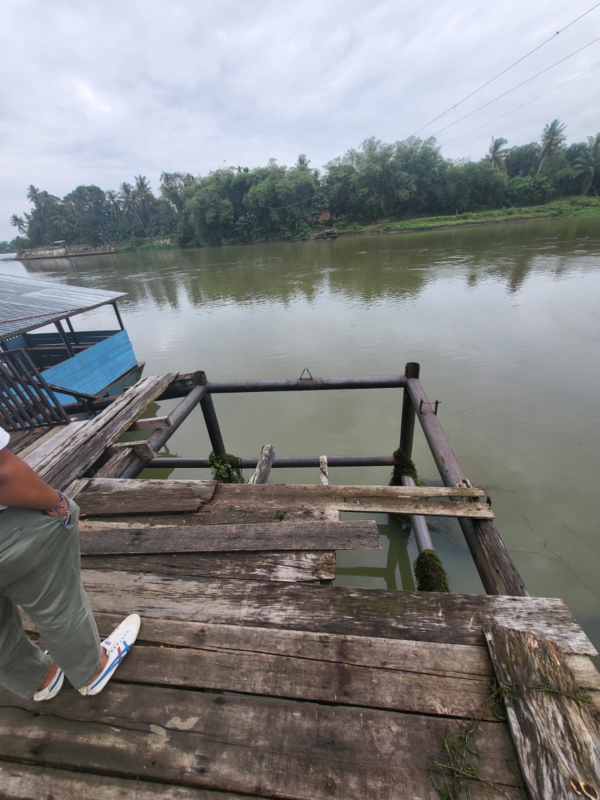 Terkait Dermaga rakit pulau rusak parah , Dishub Dan PUPR saling lempar bola Terkait Dermaga rakit pulau rusak parah , Dishub Dan PUPR saling lempar bolai