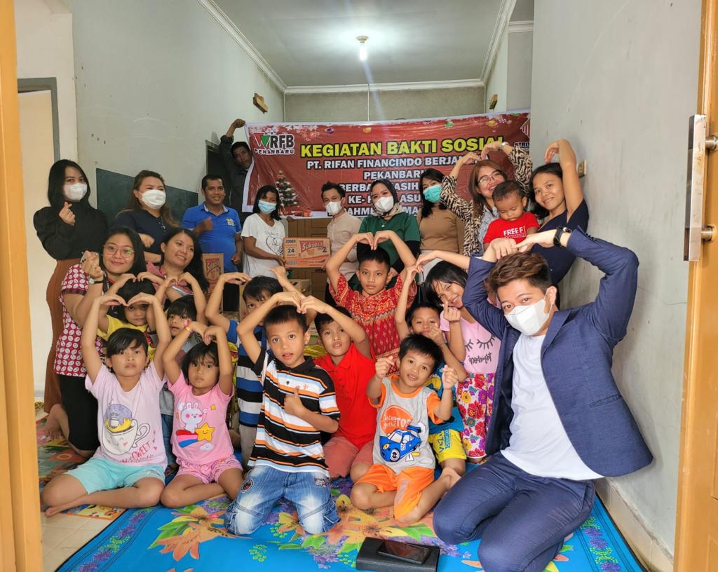 RFB Pekanbaru Berbagi di Hari Raya Natal RFB Pekanbaru Berbagi di Hari Raya Natali