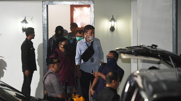 Suap Komisioner KPU dan Dugaan Framing ke Hasto Kristiyanto Suap Komisioner KPU dan Dugaan Framing ke Hasto Kristiyantoi