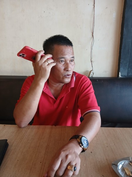 DPRD Siak Desak Polsek Kandis Tangkap Pimpinan Koperasi Makmur Mandiri Diduga Tipu Ratusan Juta DPRD Siak Desak Polsek Kandis Tangkap Pimpinan Koperasi Makmur Mandiri Diduga Tipu Ratusan Jutai