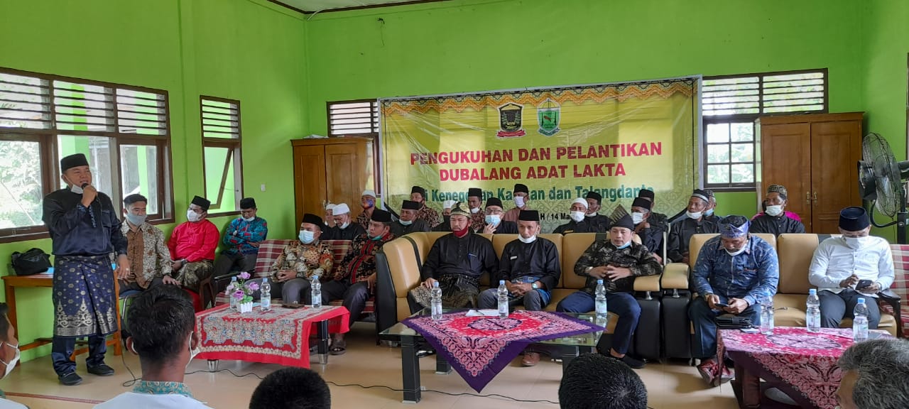 Dubalang Adat Lakta Resmi Dikukuhkan, Haji Feri: NKRI Jiwa Raga Kami, Akan Rekrut Pasukan 1000 Orang Dubalang Adat Lakta Resmi Dikukuhkan, Haji Feri: NKRI Jiwa Raga Kami, Akan Rekrut Pasukan 1000 Orang