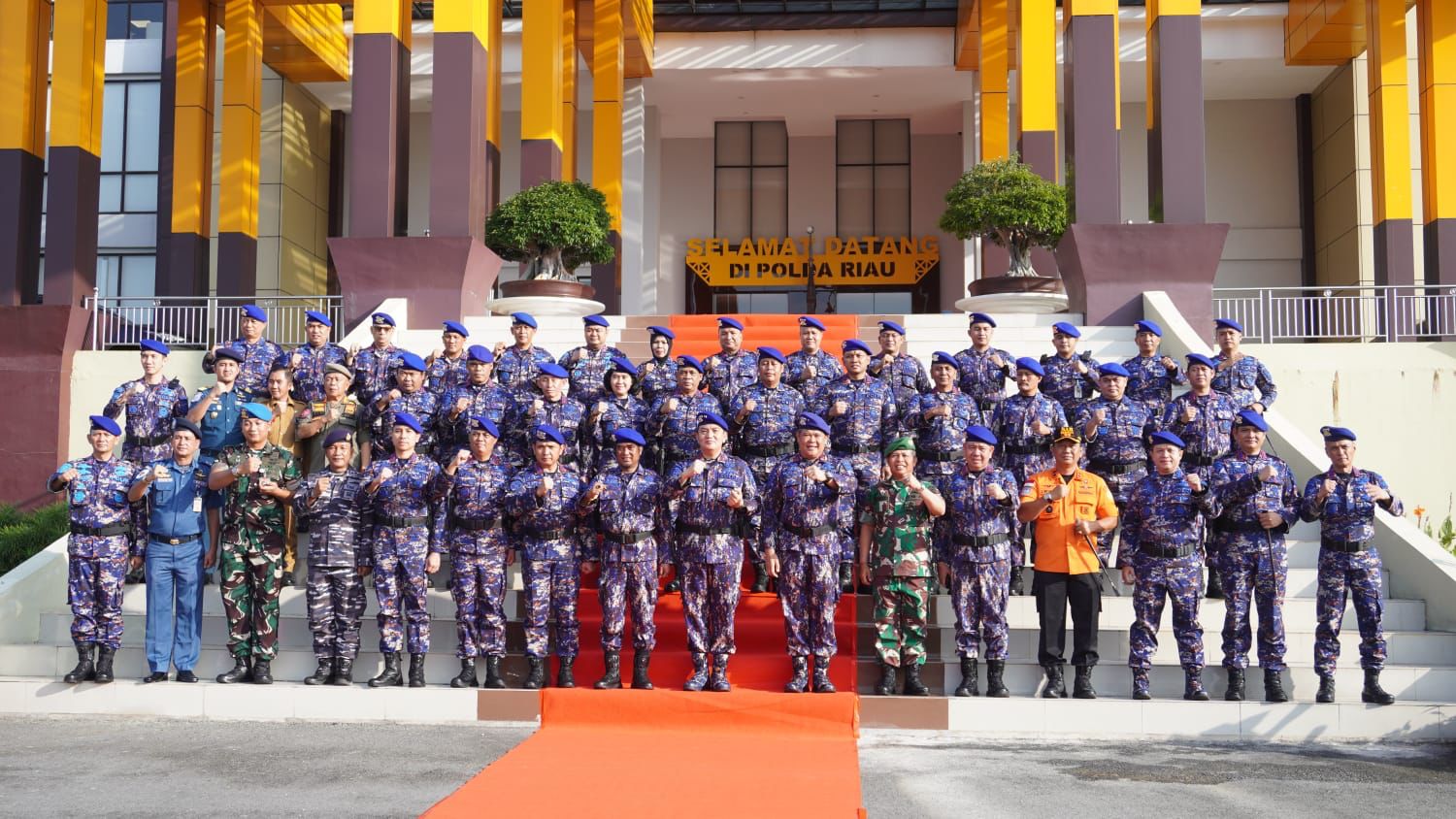 Irjen Iqbal Sebut Banyak Capaian Polairud Polda Riau Yang Sangat Membanggakan Irjen Iqbal Sebut Banyak Capaian Polairud Polda Riau Yang Sangat Membanggakani