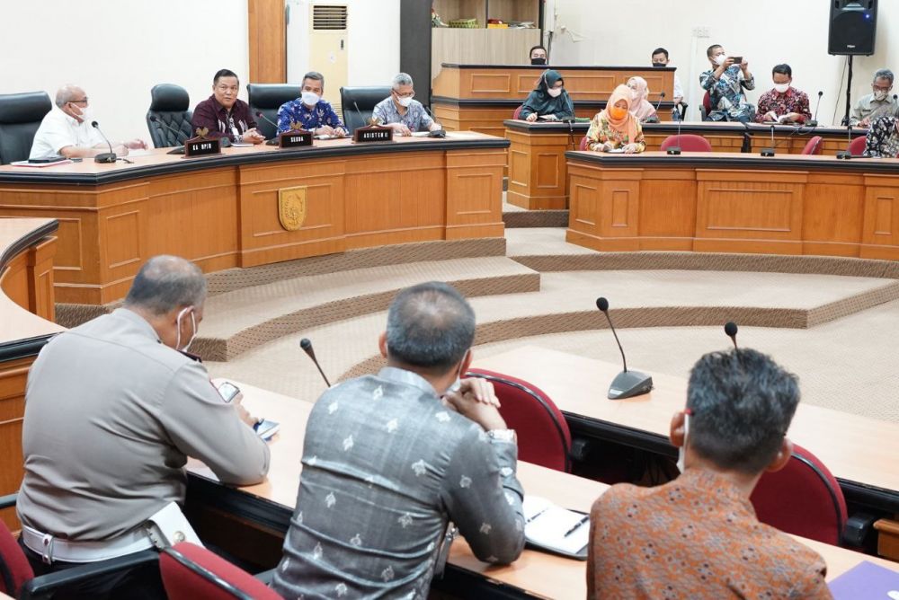 Penataan Simpang Empat Panam Tunggu Pembebasan Lahan Penataan Simpang Empat Panam Tunggu Pembebasan Lahani