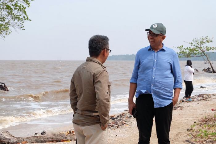 Kunjungi Kawasan Ekowisata, Pj Bupati Inhil Sebut Pantai Solop Sangat Menarik Kunjungi Kawasan Ekowisata, Pj Bupati Inhil Sebut Pantai Solop Sangat Menariki