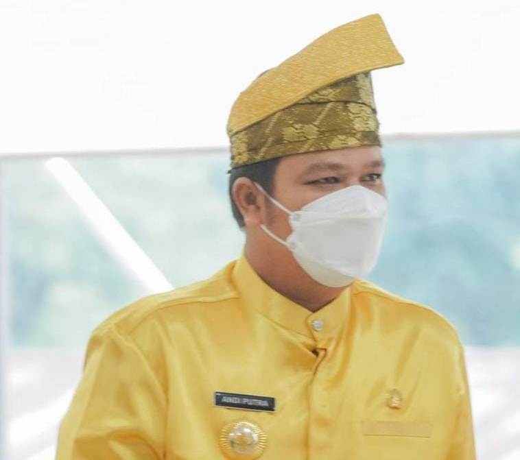 Positif Covid-19, Bupati Kuansing Andi Putra Isoman di Rumah Positif Covid-19, Bupati Kuansing Andi Putra Isoman di Rumahi