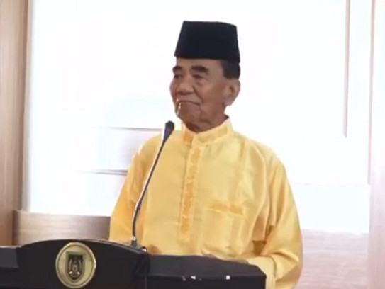 Mantan Gubernur Annas Maamun Bergabung dengan Partai Nasdem Mantan Gubernur Annas Maamun Bergabung dengan Partai Nasdemi