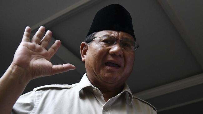 Prabowo Beber Arahan Jokowi soal Alutsista Rp1,7 Kuadriliun Prabowo Beber Arahan Jokowi soal Alutsista Rp1,7 Kuadriliuni