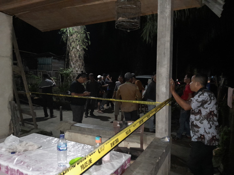 Polres Kampar Masih Selidiki Pelaku Pembunuhan Warga Desa Pangkalan Baru Siak Hulu Polres Kampar Masih Selidiki Pelaku Pembunuhan Warga Desa Pangkalan Baru Siak Hului