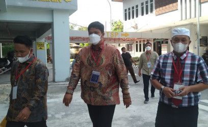 JPU Sebut Andi Putra Sering Terima Uang dari PT AA JPU Sebut Andi Putra Sering Terima Uang dari PT AAi