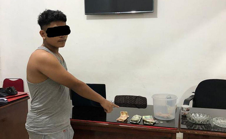 Polda Sumbar Bekuk Pelaku Pungli di Perbatasan Riau-Sumbar Polda Sumbar Bekuk Pelaku Pungli di Perbatasan Riau-Sumbari