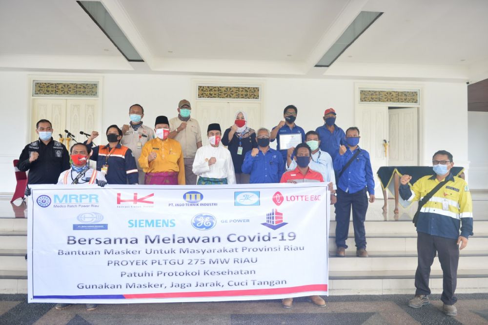 Gubri Terima Bantuan 50.000 Masker Dari Gabungan Beberapa Perusahaan Di Riau Gubri Terima Bantuan 50.000 Masker Dari Gabungan Beberapa Perusahaan Di Riaui