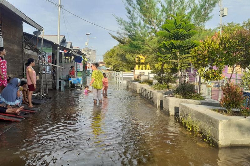 Banjir Rob Kota Dumai Telan Korban Jiwa, diduga tersetrum listrik