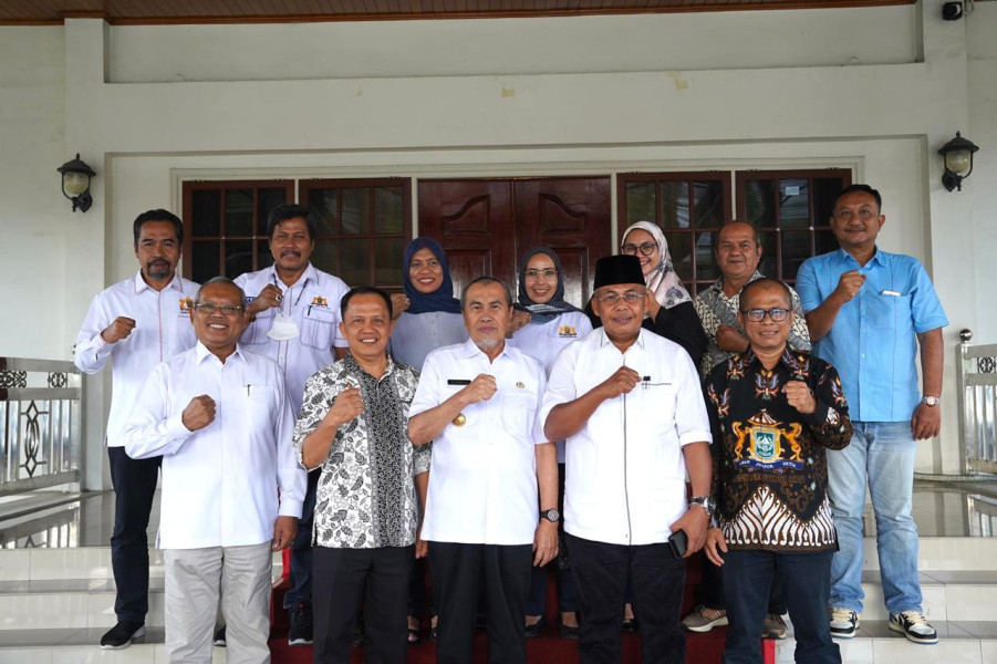 Jelang Pengukuhan 2 Juni, Kadin Provinsi  Riau Audiensi dengan Gubernur Syamsuar