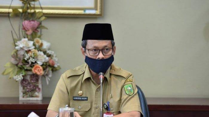 Pemprov Riau Gandeng Tim IT dari PCR dan Unilak Siapkan PPDB Online di Riau Pemprov Riau Gandeng Tim IT dari PCR dan Unilak Siapkan PPDB Online di Riaui
