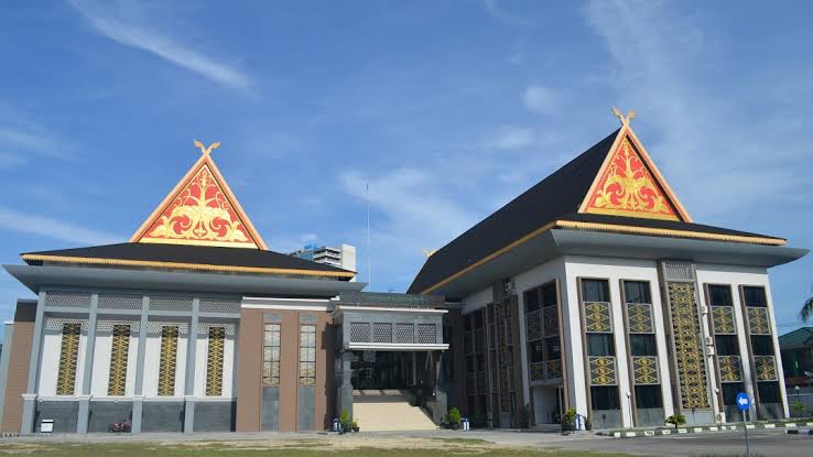 Ketua DPRD Pekanbaru Tak Kunjung Dilantik,Tunggu SK dari Gubri