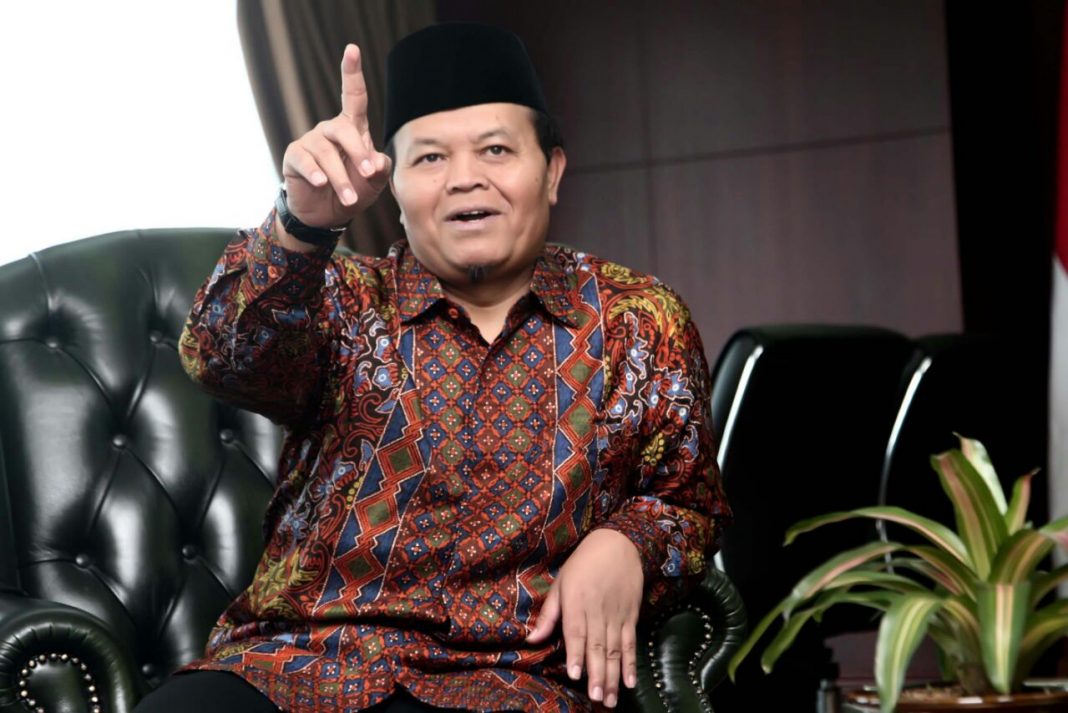 Luhut Syaratkan Tarawih di Masjid dengan Booster, HNW: Ini Bentuk Diskriminasi Luhut Syaratkan Tarawih di Masjid dengan Booster, HNW: Ini Bentuk Diskriminasii