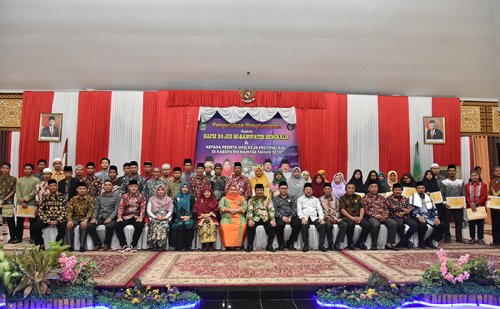 79 Hafiz Quran 30 Juz Terima Penghargaan dari Pemkab Bengkalis 79 Hafiz Quran 30 Juz Terima Penghargaan dari Pemkab Bengkalisi