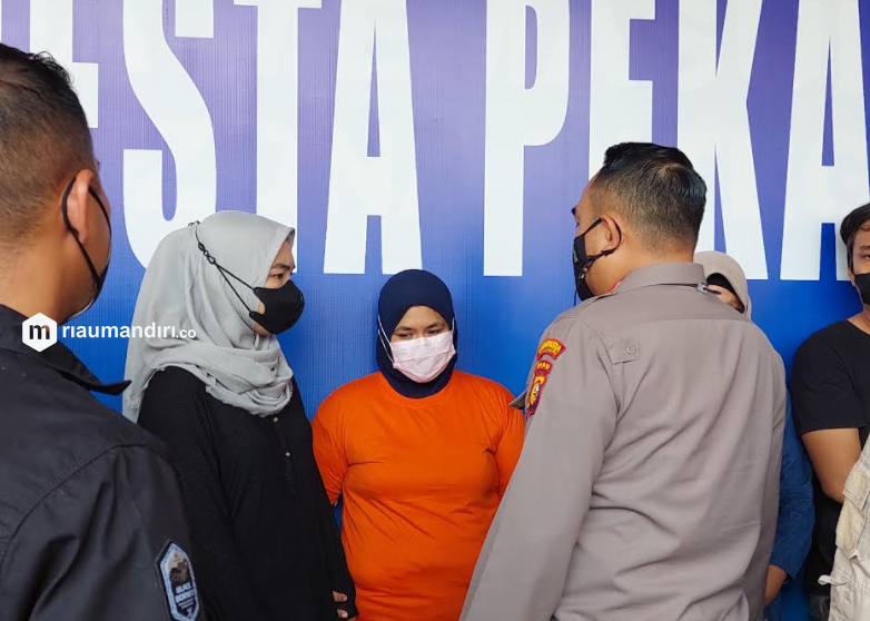 Untung Rp6 M, Puluhan Orang Jadi Korban Investasi Bodong Untung Rp6 M, Puluhan Orang Jadi Korban Investasi Bodongi
