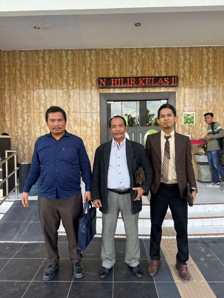 Mediasi tak dihadiri Tergugat (JS) dan Aparat Pemerintahan: Hak Rakyat Biasa Seakan Tidak Diperdulikan Mediasi tak dihadiri Tergugat (JS) dan Aparat Pemerintahan: Hak Rakyat Biasa Seakan Tidak Diperdulikani