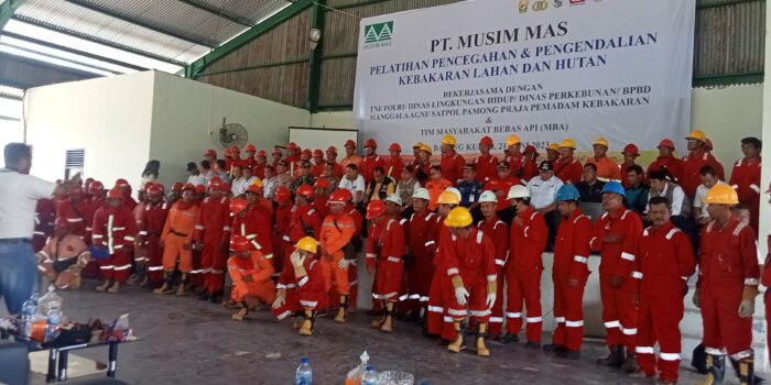 Taja Kegiatan Pelatihan Pencegahan dan Pengendalian Karlahut, Ketua DPRD Pelalawan Apresiasi PT. Musim Mas Taja Kegiatan Pelatihan Pencegahan dan Pengendalian Karlahut, Ketua DPRD Pelalawan Apresiasi PT. Musim Masi
