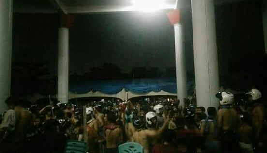 BREAKING NEWS: Fakultas Teknik dan Fisip UNRI Terlibat Bentroki