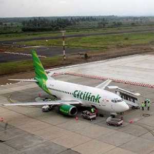 Erupsi Gunung Raung Mereda, Bandara Banyuwangi Kembali Dibuka. Erupsi Gunung Raung Mereda, Bandara Banyuwangi Kembali Dibuka.i