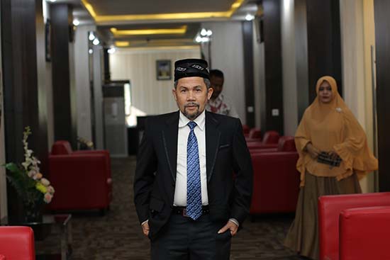 UNRI Laksanakan Wisuda “Daring” Perdana Periode September 2020 UNRI Laksanakan Wisuda “Daring” Perdana Periode September 2020i