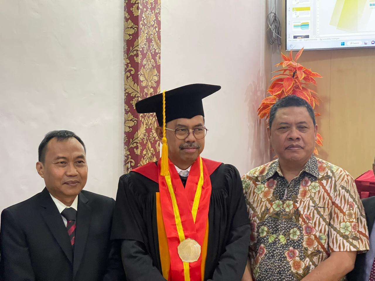 Dirjen PP Didaulat Salah Satu Penguji Sidang Doktoral di Universitas Mataram Dirjen PP Didaulat Salah Satu Penguji Sidang Doktoral di Universitas Matarami